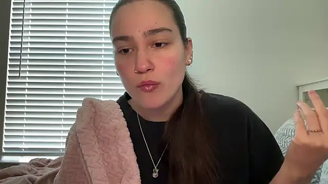 anitayurmoniii online show from 28, 7, 2026