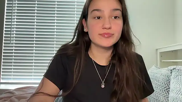 anitayurmoniii online show from 18, 7, 2026
