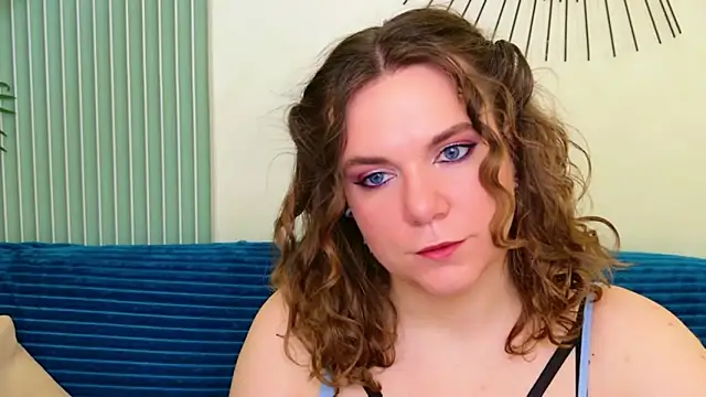 Teona Owenss online show from 19, 3, 2026