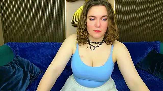 Teona Owenss online show from 6, 3, 2026