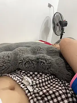 huyenzz online show from 23, 2, 2026