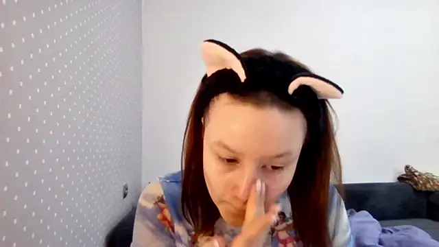 Ammymia online show from 9, 3, 2026