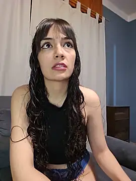Snapshot of VelvetSolez chatting on 4, 6, 2026 VelvetSolez online show from 4, 6, 2026