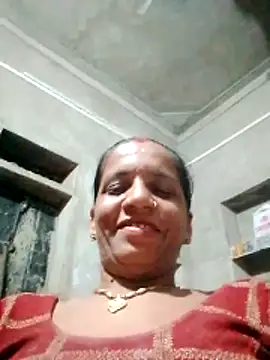 Snapshot of Anitarakkoli chatting on 31, 5, 2026 Anitarakkoli online show from 31, 5, 2026