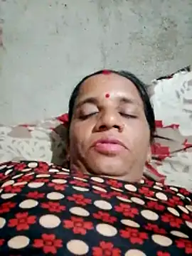 Snapshot of Anitarakkoli chatting on 11, 6, 2026 Anitarakkoli online show from 11, 6, 2026