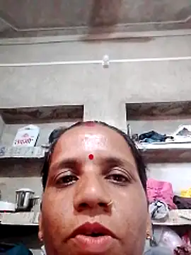 Snapshot of Anitarakkoli chatting on 21, 5, 2026 Anitarakkoli online show from 21, 5, 2026