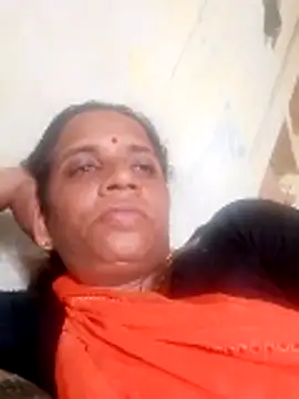 Snapshot of Anitarakkoli chatting on 13, 5, 2026 Anitarakkoli online show from 13, 5, 2026