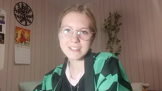 RunawayBr1de online show from 25, 2, 2026