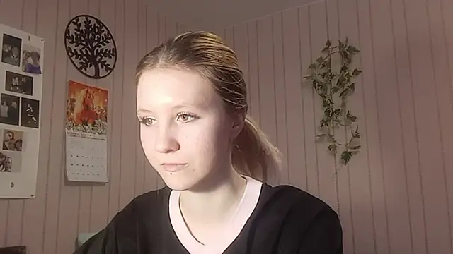 RunawayBr1de online show from 22, 2, 2026