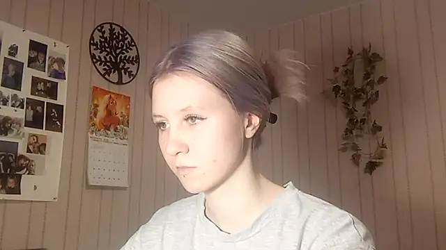 RunawayBr1de online show from 27, 2, 2026