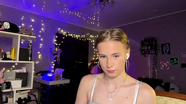 amily sunray online show from 15, 4, 2026