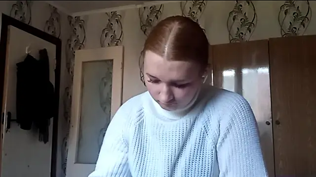 ChantayCambronne online show from 22, 4, 2026