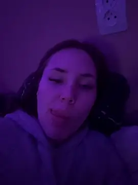 Arielle Vade online show from 16, 5, 2026