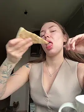 Arielle Vade online show from 26, 5, 2026