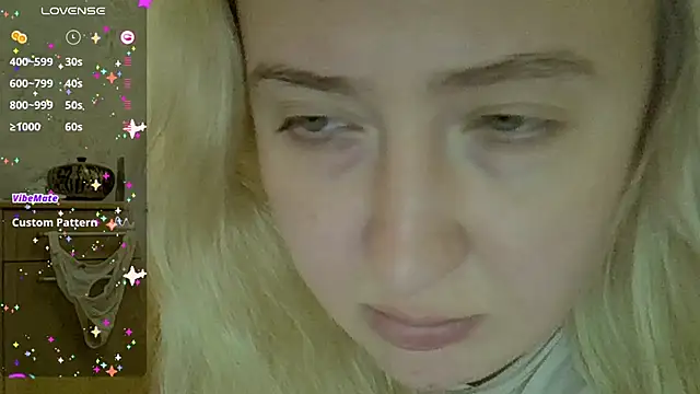 CurvyWild Lady30 online show from 15, 3, 2026