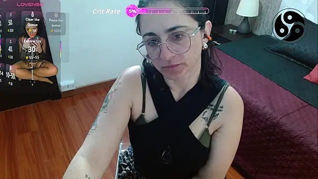 Snapshot of lincebdsm chatting on 8, 5, 2026 lincebdsm online show from 8, 5, 2026
