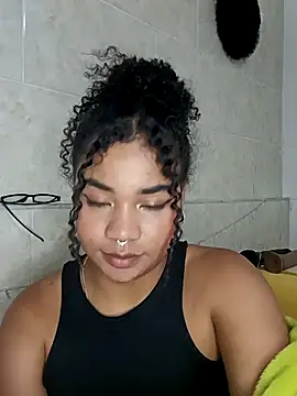 BrianaSweetxxx online show from 11, 4, 2026