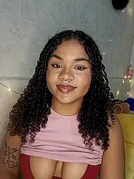 BrianaSweetxxx online show from 15, 4, 2026