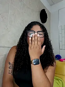 BrianaSweetxxx online show from 9, 4, 2026