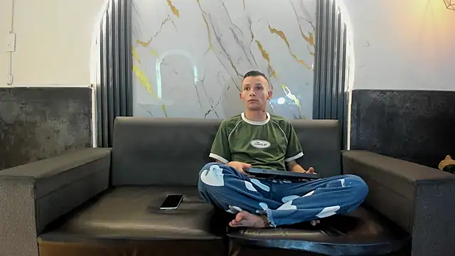 Isaak 26 online show from 17, 3, 2026