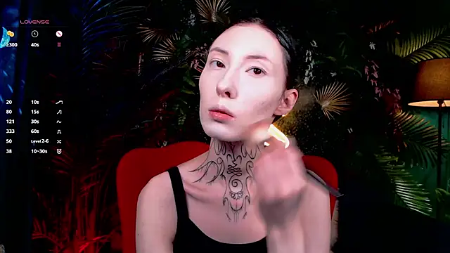 roxy morrison x online show from 29, 4, 2026