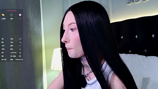 roxy morrison x online show from 8, 6, 2026