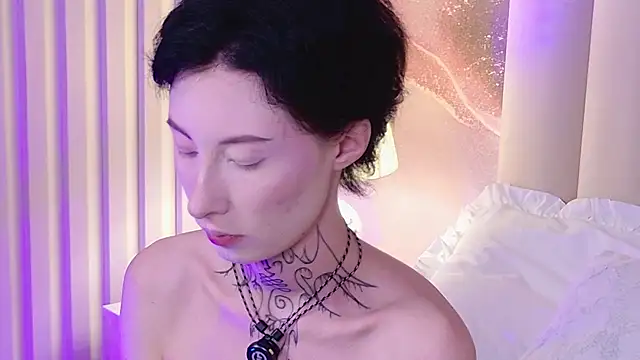 Snapshot of roxy_morrison_x chatting on 18, 7, 2026 roxy morrison x online show from 18, 7, 2026