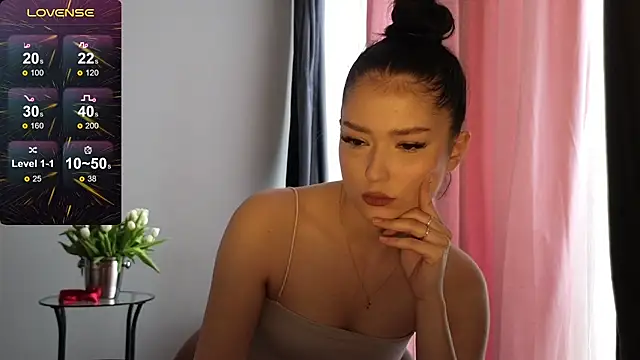 Whitney11 1131 online show from 9, 3, 2026