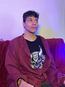 Snapshot of acid_timee chatting on 7, 10, 2025 acid timee online show from 7, 10, 2025