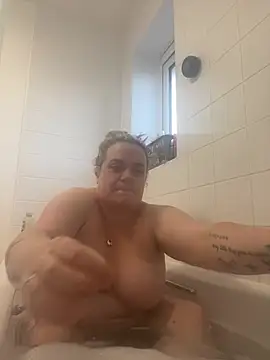 Piper Milf 36 online show from 5, 3, 2026