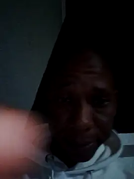 smallt98 online show from 14, 2, 2026