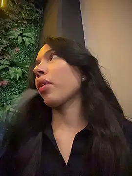 jadelaurent online show from 5, 7, 2026
