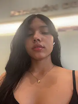 jadelaurent online show from 25, 3, 2026