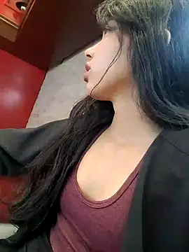 jadelaurent online show from 11, 2, 2026