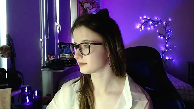 LunaXcherry online show from 14, 5, 2026