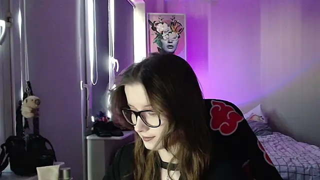 LunaXcherry online show from 20, 4, 2026