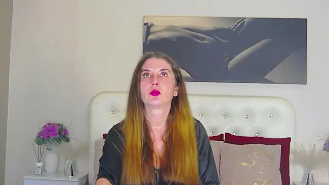 AzeliaHart online show from 10, 2, 2026