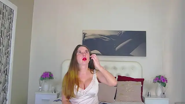 AzeliaHart online show from 12, 2, 2026