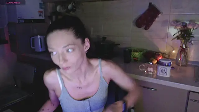 AyanaGrumpix online show from 13, 4, 2026