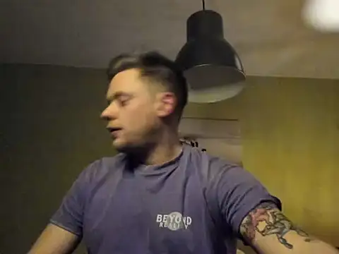 maya tom2002 online show from 22, 2, 2026