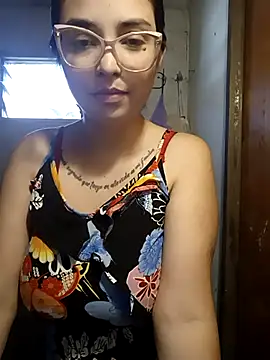 sexyauroraz online show from 7, 3, 2026