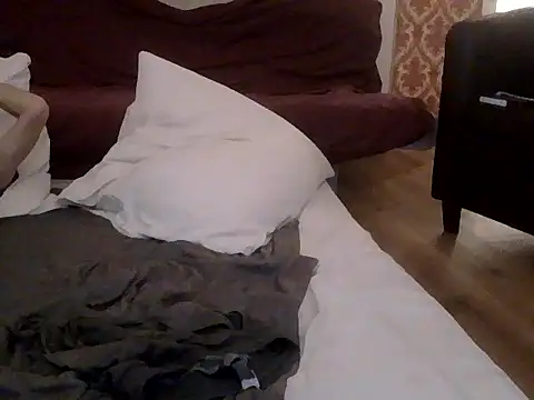 Mickredge online show from 15, 2, 2026