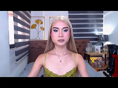 JuicyCockThea online show from 2, 6, 2026
