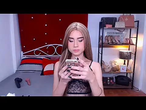 JuicyCockThea online show from 19, 2, 2026