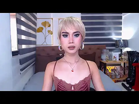 JuicyCockThea online show from 3, 6, 2026