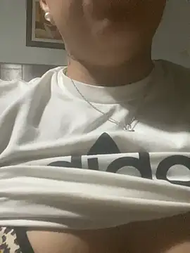 mamilindaA online show from 20, 2, 2026