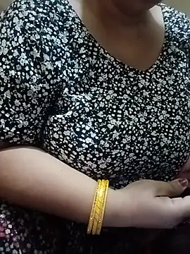 Snapshot of Simran_008 chatting on 8, 7, 2026 Simran 008 online show from 8, 7, 2026