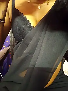 manu sexy  online show from 4, 4, 2026