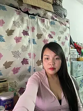 Strawberry-wet online show from 10, 3, 2026