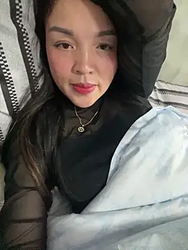 Strawberry-wet online show from 14, 2, 2026